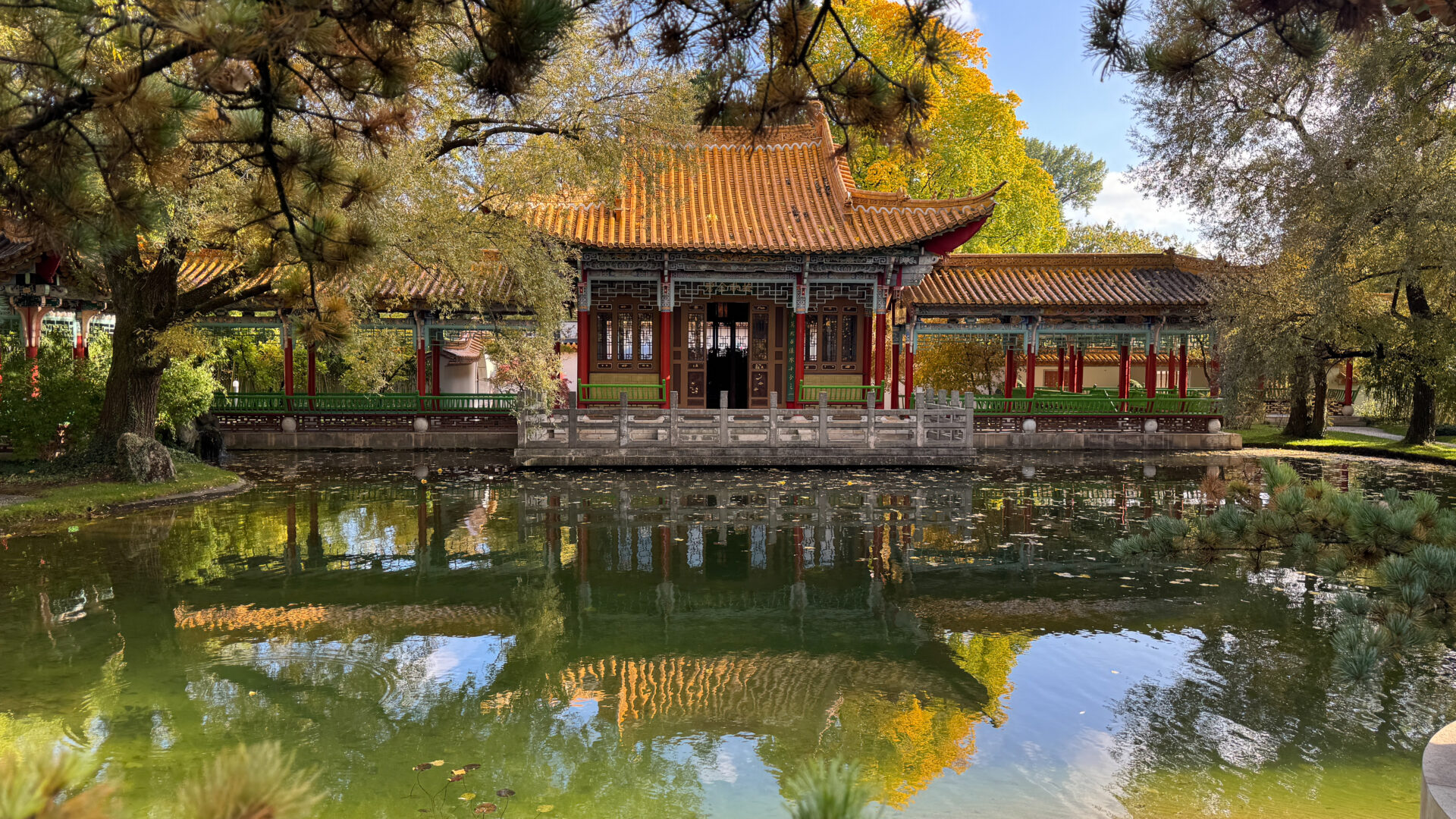 Der Chinesische Garten in Zürich. Symbol für Partnerschaft, Poesie und persönliche Verbundenheit.